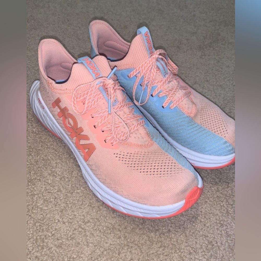 Hoka Carbon X